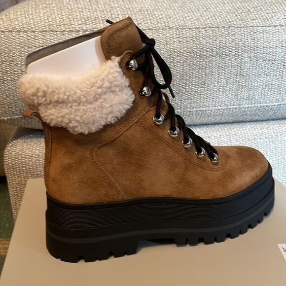 Marc Fisher Pierson Lug Sole Boot Size 7 NIB NWT Retail 239.00 - Picture 4 of 8